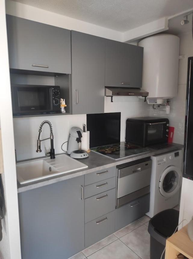 A Marie La Apartment *